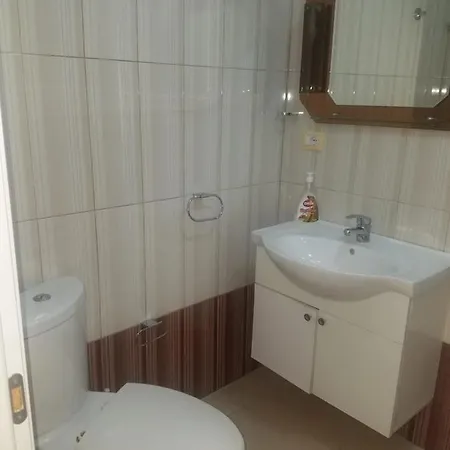 Duplex Berti Sarandë