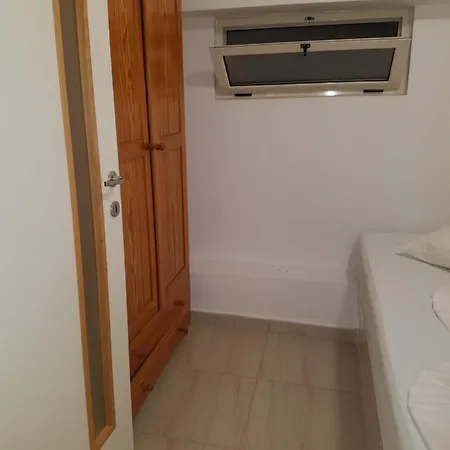 Duplex Berti * Sarandë