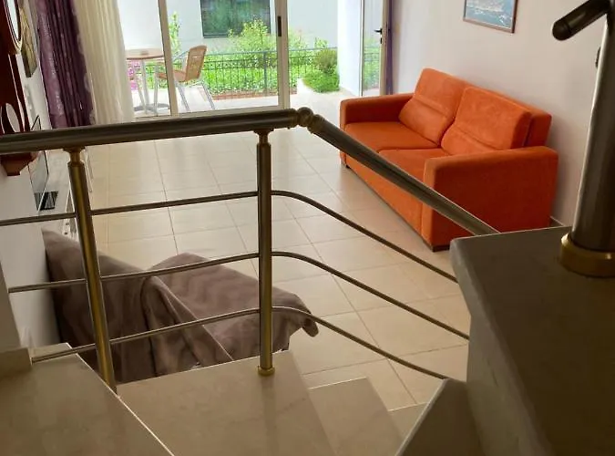 アパート Duplex Berti Sarandë