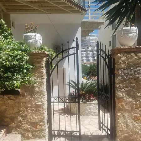 Apartament Duplex Berti Saranda