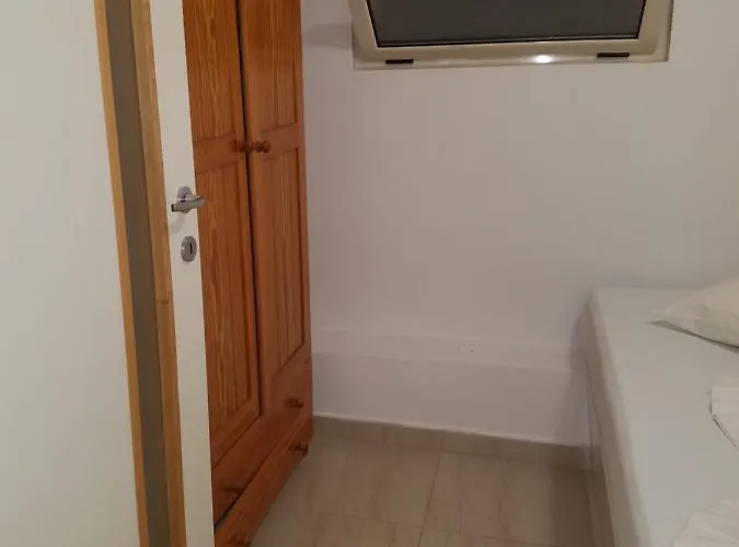 Duplex Berti * Sarandë