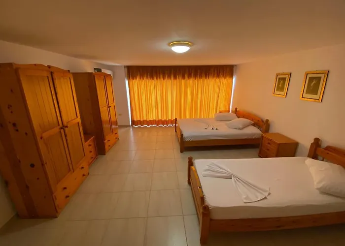 Duplex Berti Apartamento Sarandë